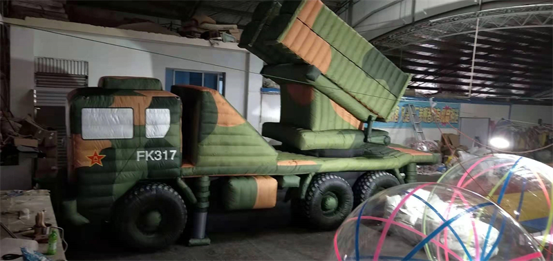 假目标火箭车